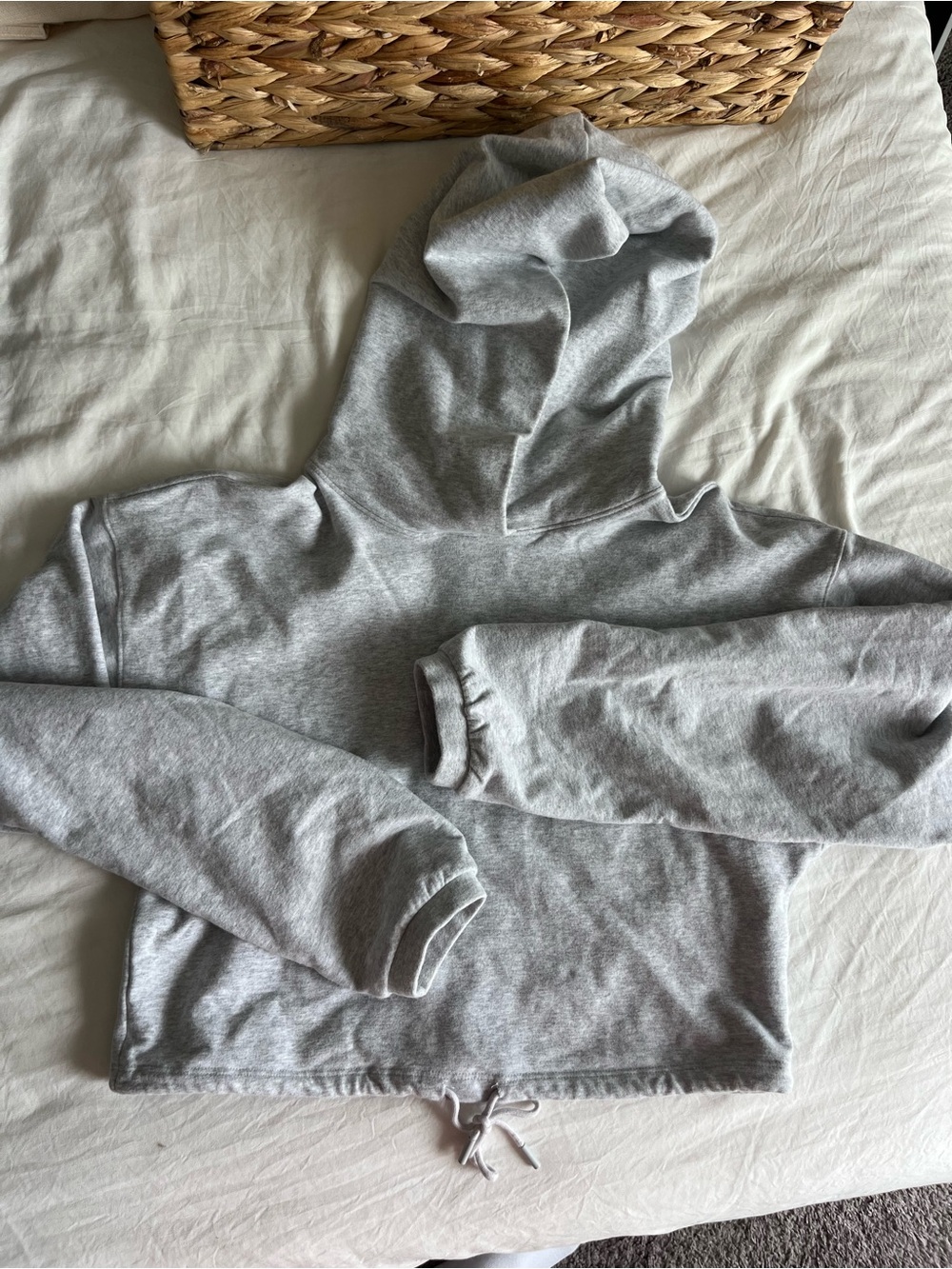 Baba ton Hooded Pullover Crooped Sweatshirt